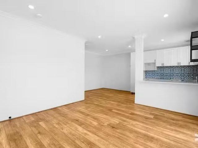 Cheap 2/15 Tyne Court, Safety Bay, WA 6169