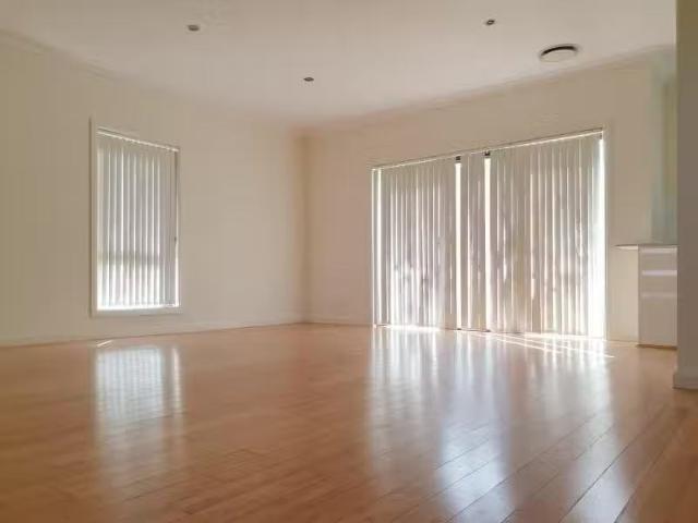 For Rent! 2/16 18 Mereil Street, CAMPBELLTOWN Townhouse for re.