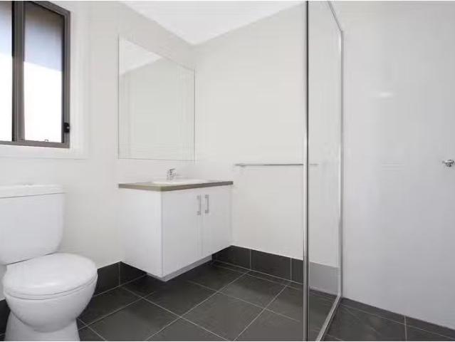 New 216 Kiewa Street, Albury Townhouse for rent Listed by Jod.