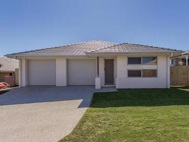 Unique 2/16 Melville Drive, Brassall, QLD 4305