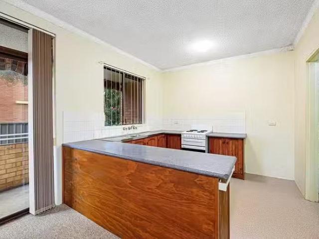 Charming 2/171 173 Derby Street, Penrith, NSW 2750