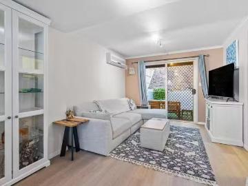 Rental! 2/188 Broadwater Road, Mansfield, QLD 4122