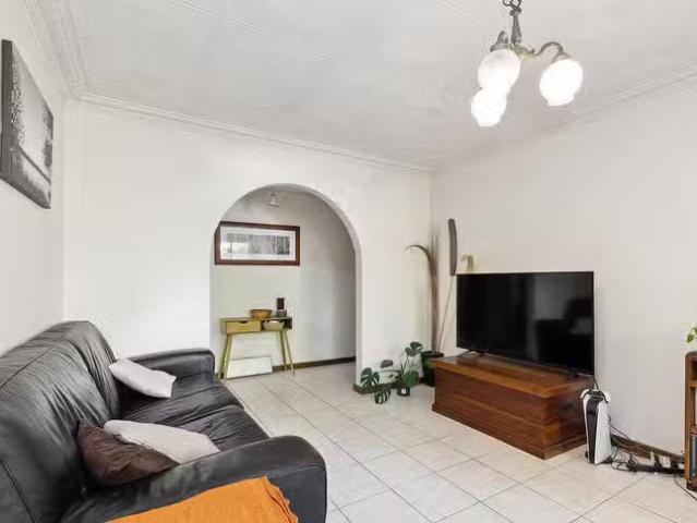 Nice 21 Westminster Street, East Victoria Park, WA 6101