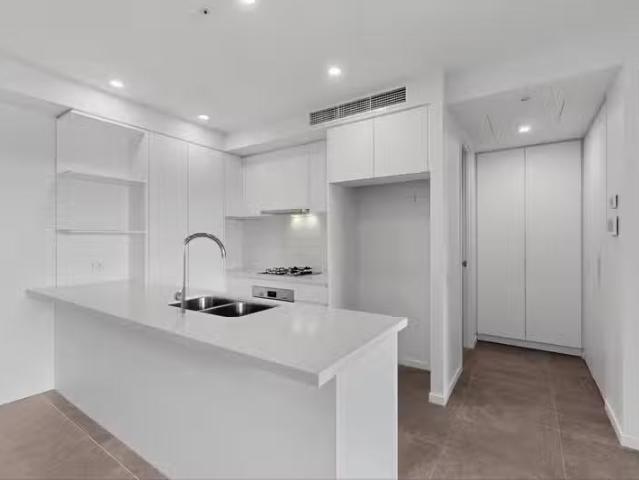 Cozy 2207/11 Peter Doherty Street, DUTTON PARK, QLD 4102 Apa.