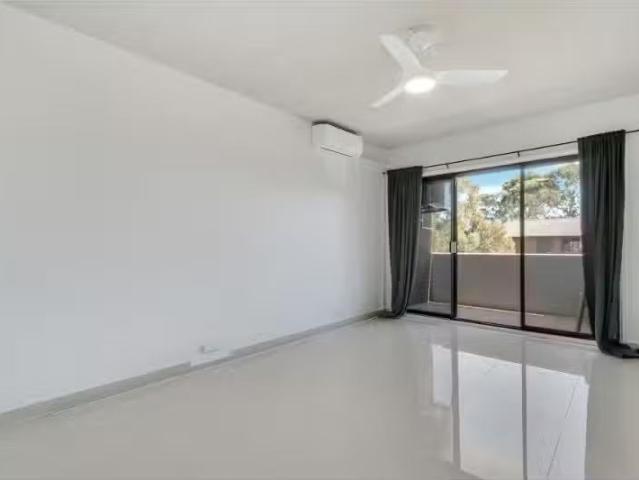 Deal! 22/32 Springvale Drive, Hawker Apartment for rent Liste.