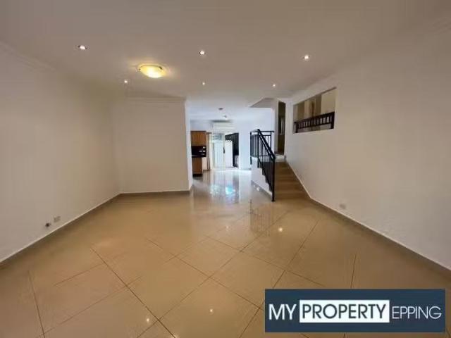 Unique 2/25 Marlow Avenue, Denistone Apartment for rent Liste.