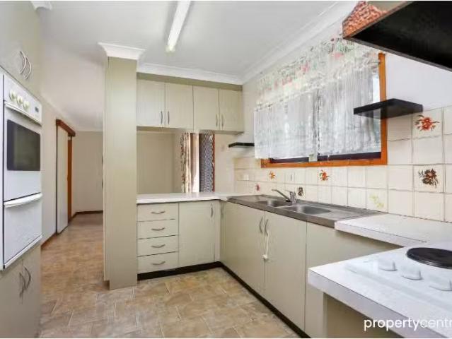 Cheap 2265 Silverdale Road, SILVERDALE House for rent Listed.
