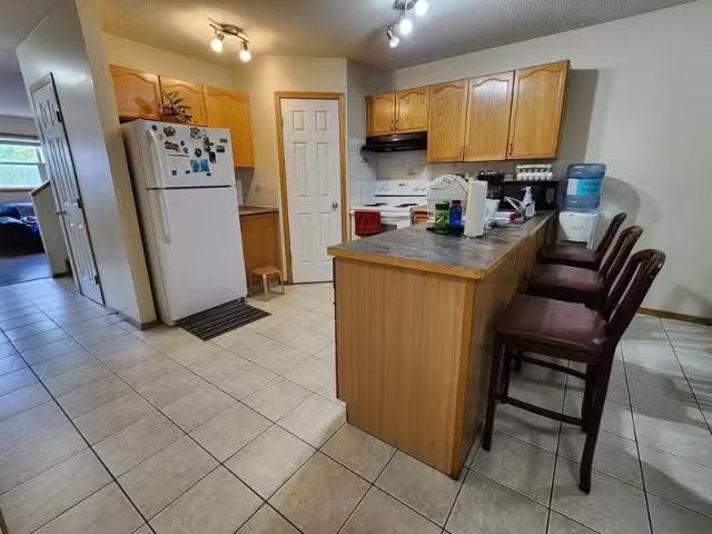 Rental! 227 3 Avenue Residential 202 227 Third Ave #202