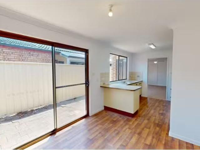 Deal! 2/27 Morgan Street, Merewether Apartment for rent Liste.