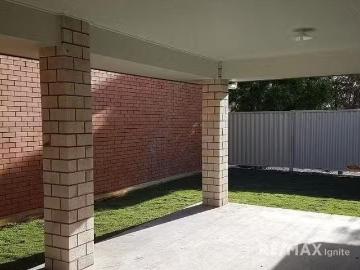 Unique 2/29 Cemetery Road, Raceview, QLD 4305