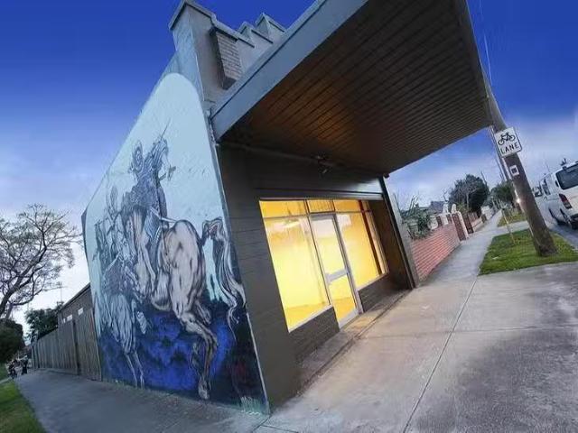 For Rent! 229 Somerville Road, Yarraville, VIC 3013
