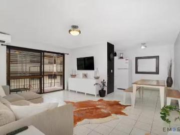 Nice 2/29 Sarah Street, Annerley, QLD 4103
