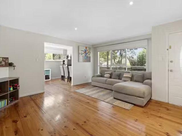 Unique 22 Byrne Road, Bayswater North, VIC 3153