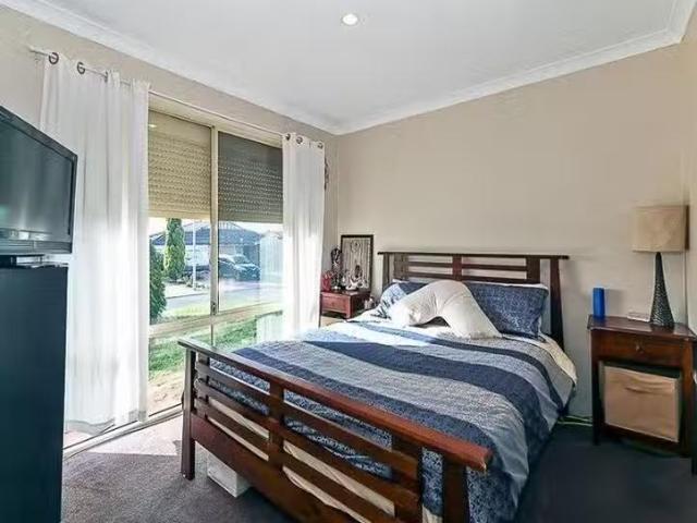 Cheap 22 Little Green Gardens, Quinns Rocks, WA 6030