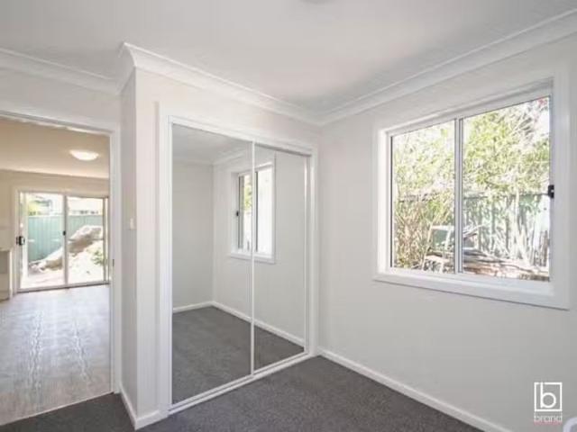 Deal! 22a Colorado Drive, BLUE HAVEN Apartment for rent Liste.