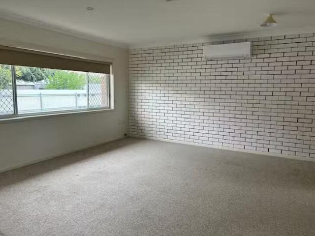 Just in! 2/31 Belgravia Street, Moree, NSW 2400