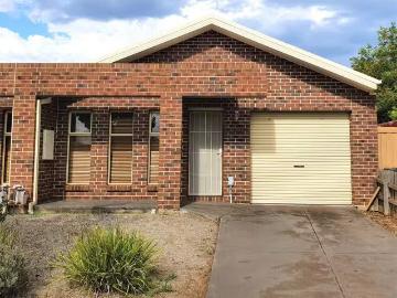 Charming 2/39 Shane Avenue, Seabrook VIC 3028