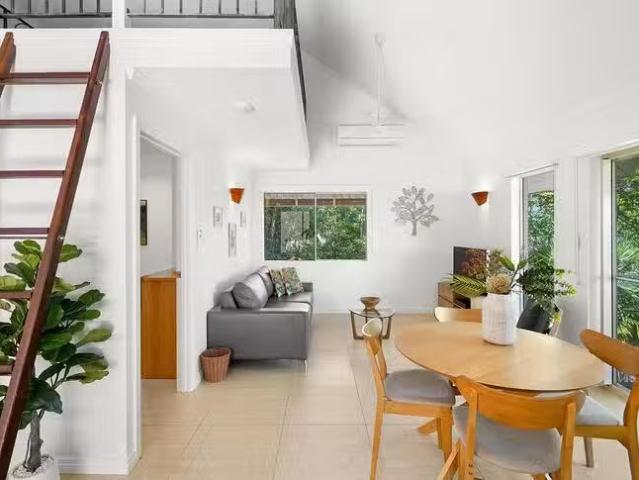 For Rent! 2/7 Tari Place, Trinity Beach, QLD 4879