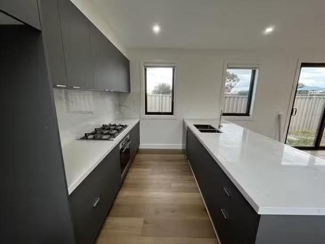 Charming 2/7 Beswick Street, Clayton South, VIC 3169