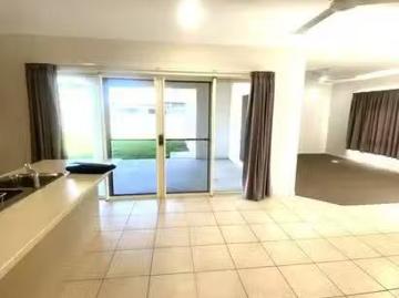 Cozy 27 Seabreeze Crescent, Bowen, QLD 4805