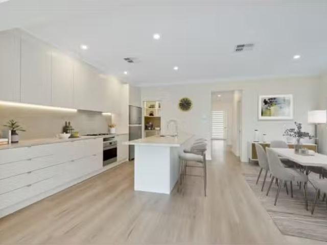 For Rent! 27A Hope Street, Seaforth Townhouse for rent Listed.