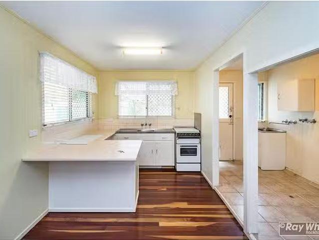 For Rent! 244 Sunner Street, Koongal, QLD 4701