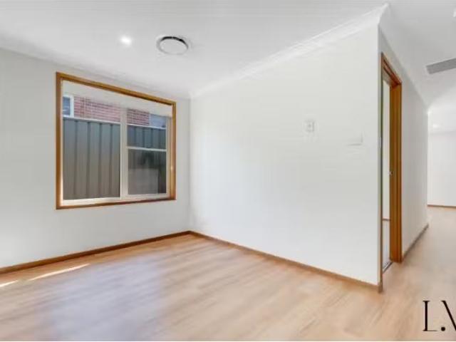 Rental! 2/4 Addison Road, New Lambton Apartment for rent List.