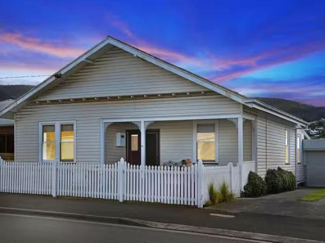 Rental! 24 Chapel Street, GLENORCHY, TAS 7010 House for Rent