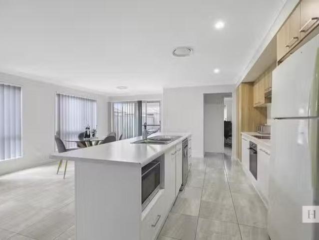 Rental! 24 Nevis Street, Hamlyn Terrace, NSW 2259