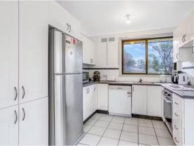New 252 Captain Cook Drive, Willmot House for rent Listed by.
