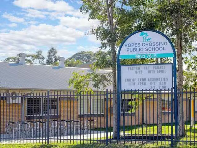 New 252 Captain Cook Drive, Willmot, NSW 2770