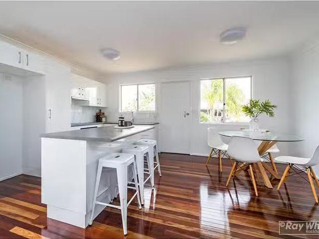 For Rent! 252 Carlton Street, Kawana, QLD 4701