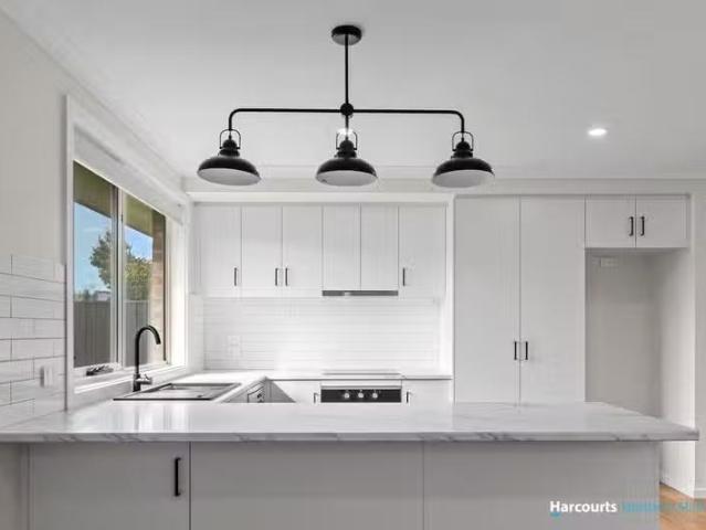 Rental! 2/58 Main Street, CRESSY, TAS 7302 Unit for Rent