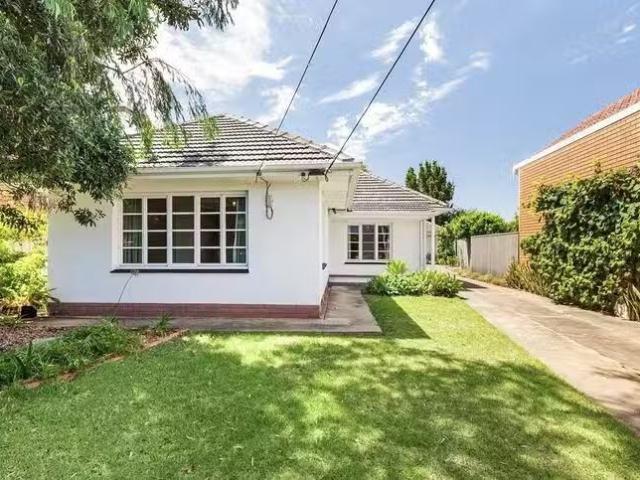 Charming 25 Mclachlan Avenue, Glenelg North, SA 5045