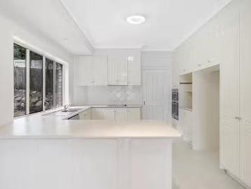 Rental! 25 Regency Place, Kenmore Hills, QLD 4069