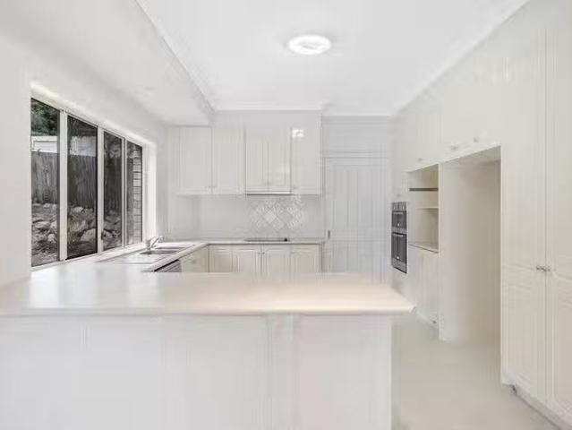 New 25 Regency Place, Kenmore Hills, QLD 4069