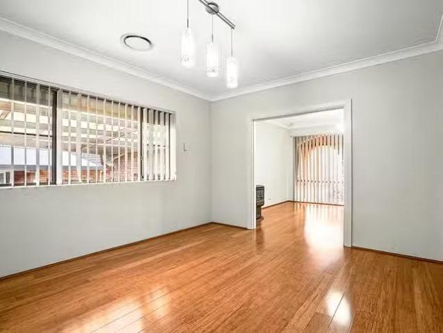 New 25 Swinborne Crescent, Wetherill Park, NSW 2164