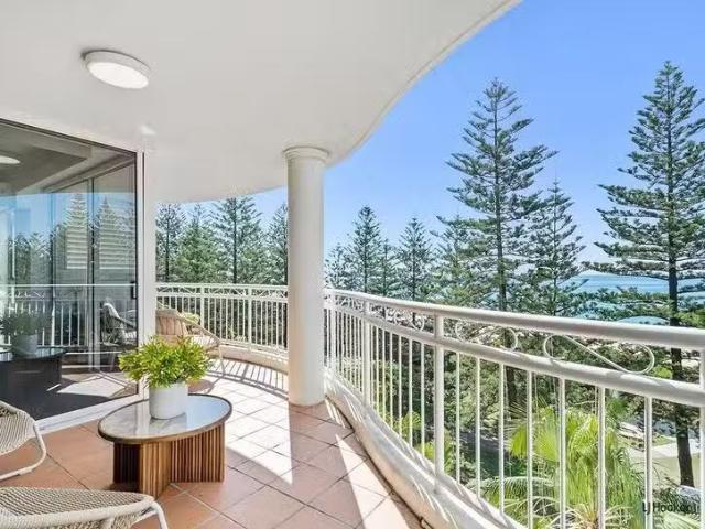 Just in! 2604/220 The Esplanade, Burleigh Heads, QLD 4220