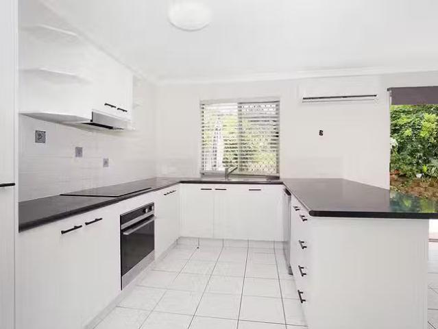 Unique 2/61 Riverpark Drive, Nerang, QLD 4211