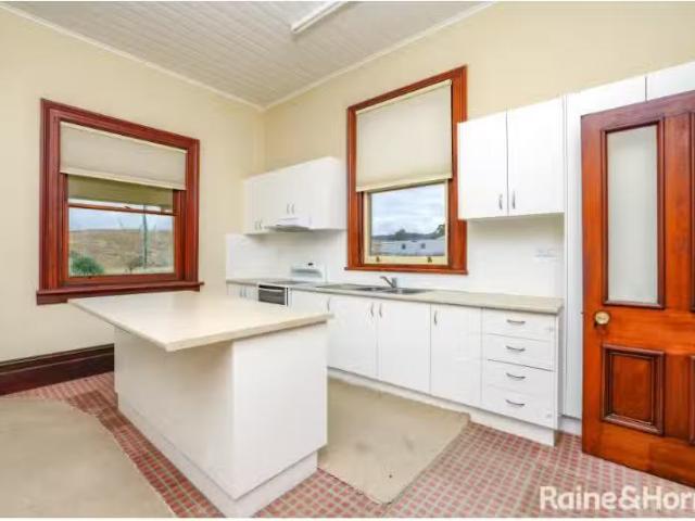 For Rent! 2656 Limekilns, LIMEKILNS House for rent Listed by.