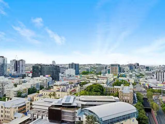 Nice 265/30 Macrossan Street, Brisbane City, QLD 4000