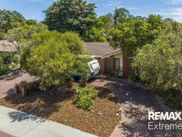 For Rent! 267 Alexander Drive, Alexander Heights, WA 6064