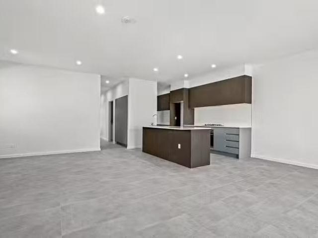 Cheap 2/680 Coleridge Road, Bateau Bay, NSW 2261