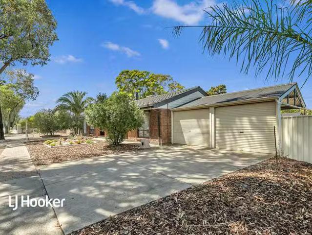 Cheap 26 Weaver Boulevard, Paralowie, SA 5108