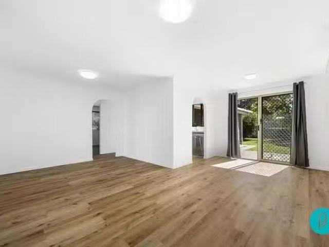 Cheap 26 Allspice Street, Crestmead, QLD 4132