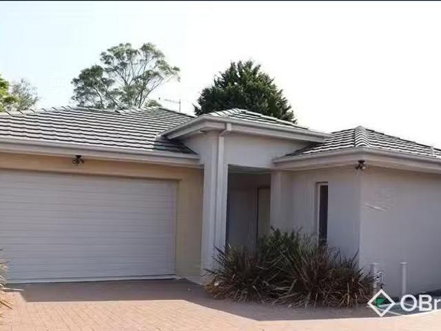 Rental! 2/6 Ashleigh Street, Frankston, VIC 3199