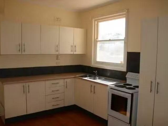 Deal! 26 Hunter Crescent, Port Augusta, SA 5700