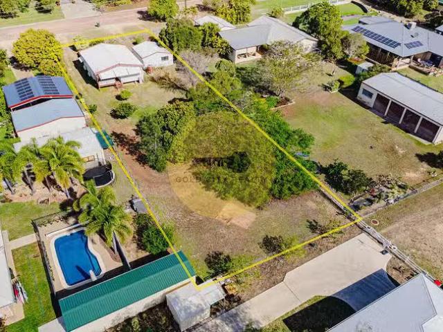 Deal! 26 Rowe Street, Mosman Park, QLD 4820