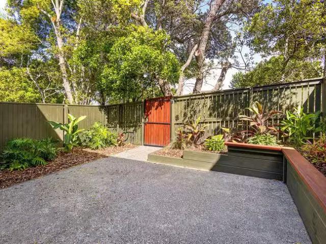 Cheap 2/72 Southern Cross Parade, Sunrise Beach, QLD 4567