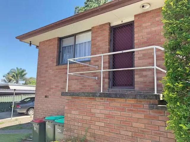 Nice 2/72 Wingham Road, Taree, NSW 2430